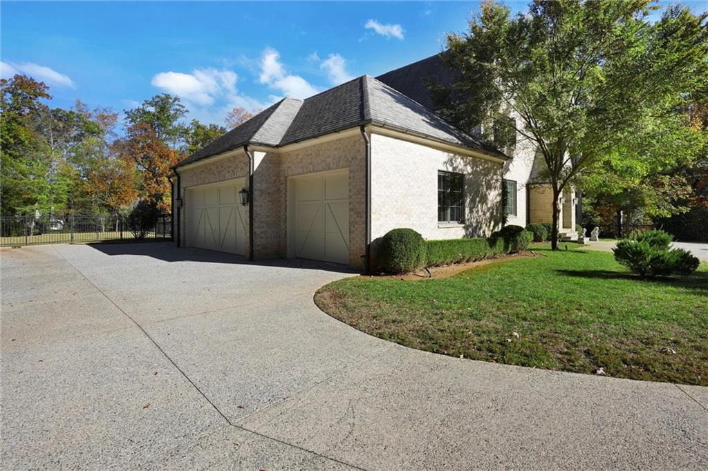 3403 Tuxedo Road NW