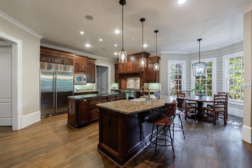 1412 Lanier Manor NE
