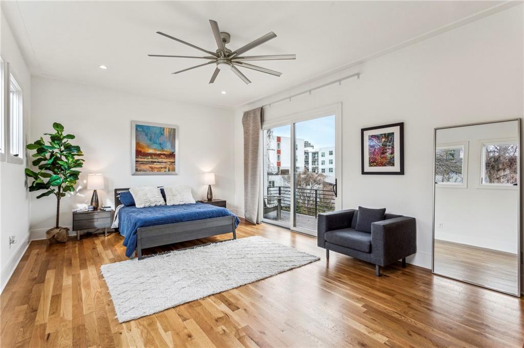 522 Boulevard Place NE Unit 1