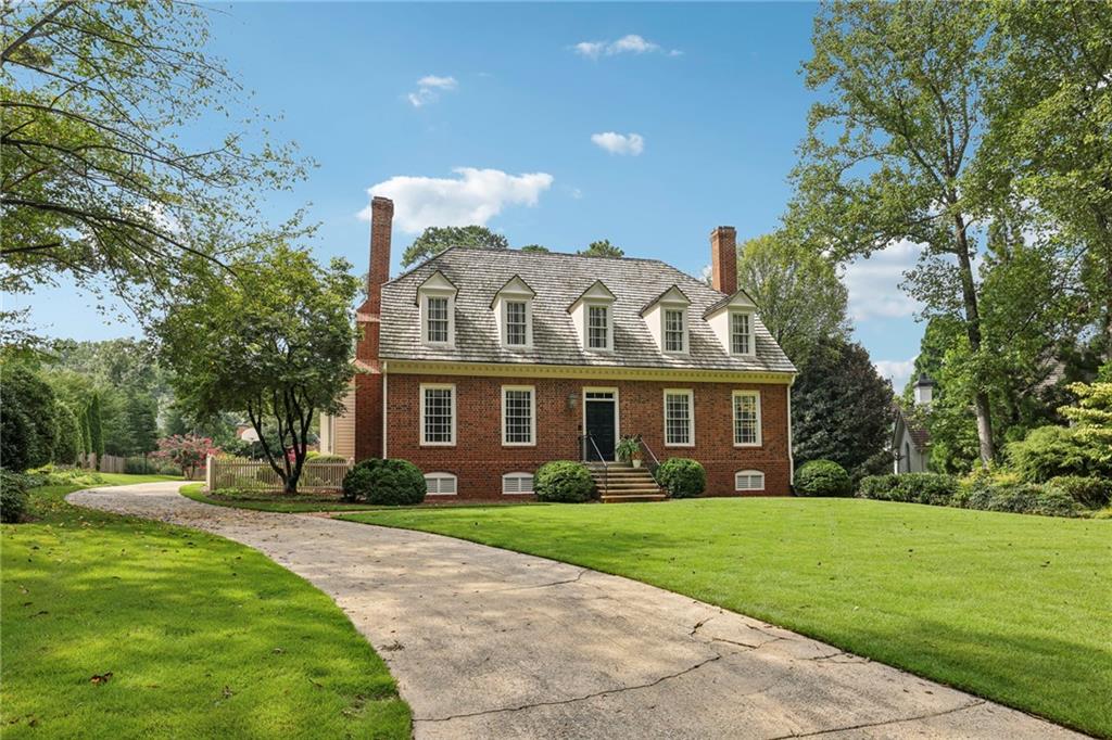 30 Old Stratton Chase