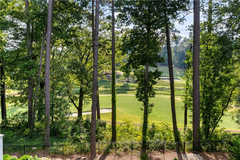 1572 Clifton Ridge