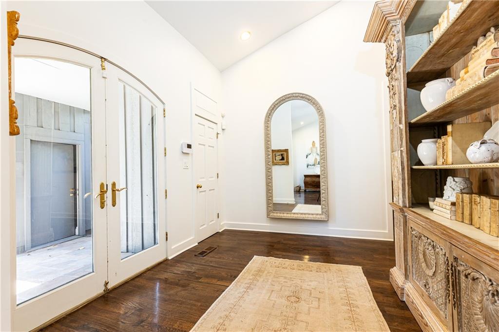 716 Mill Walk