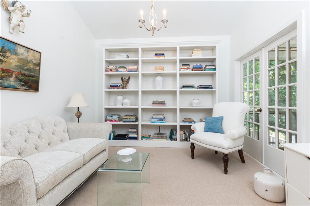 716 Mill Walk