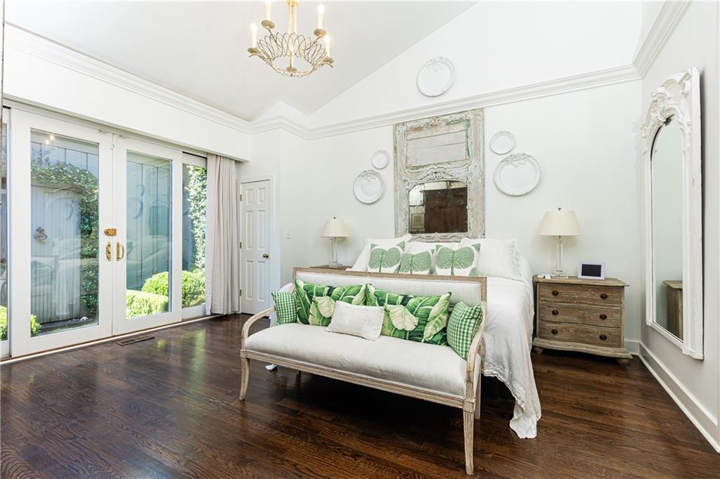 716 Mill Walk
