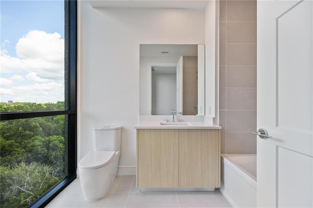 2425 Peachtree Road NW Unit 1004 & 1005