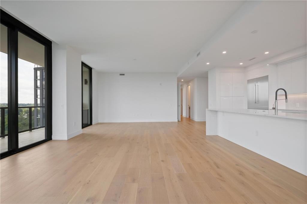 2425 Peachtree Road NW Unit 1004 & 1005