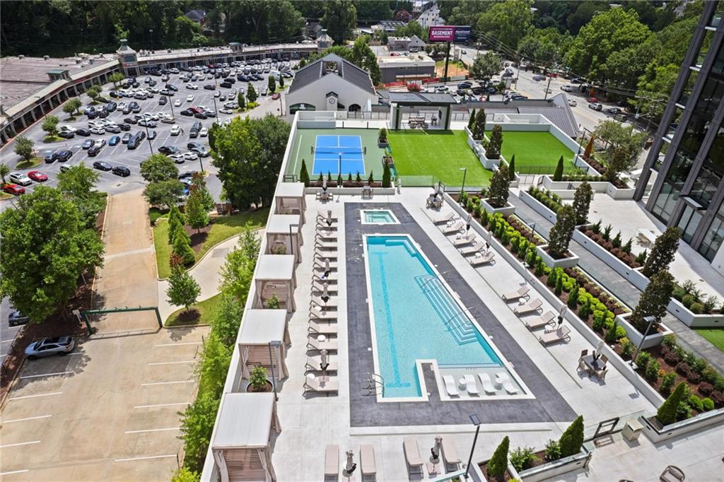 2425 Peachtree Road NW Unit 1004 & 1005
