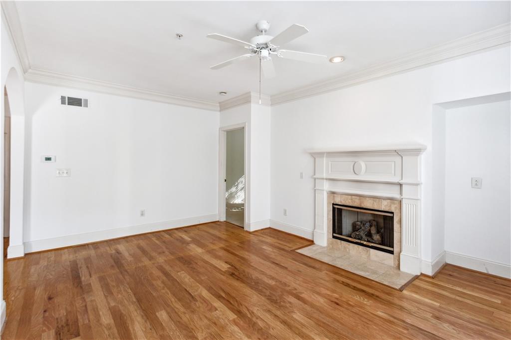 4100 Paces Walk SE Unit 3205