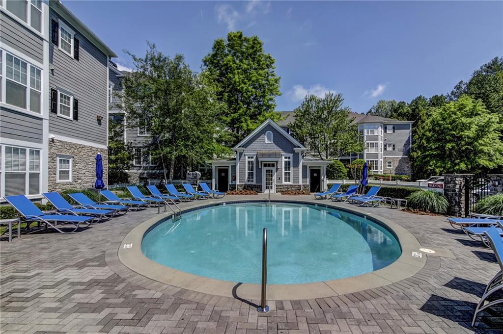 4100 Paces Walk SE Unit 3205