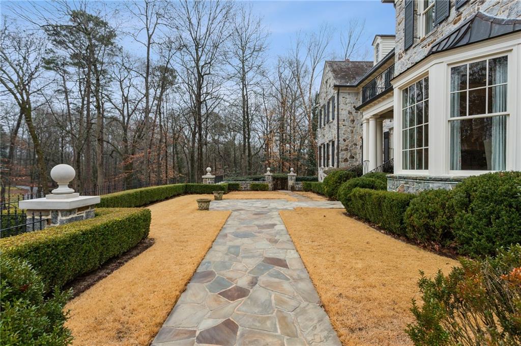 3474 Nancy Creek Road NW