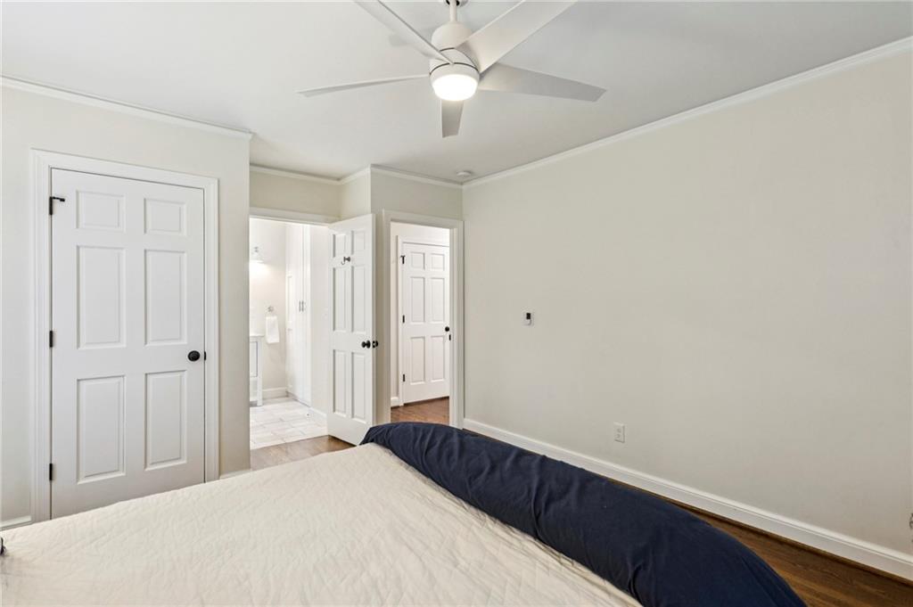 734 Woodley Drive NW