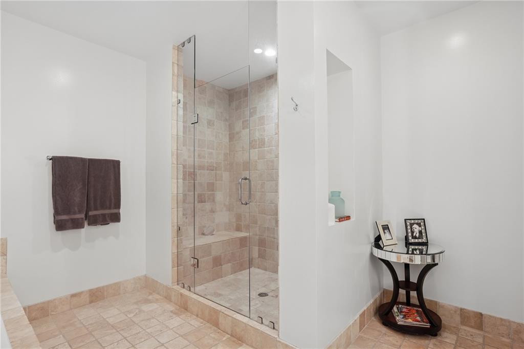 3180 Mathieson Drive NE Unit 1403