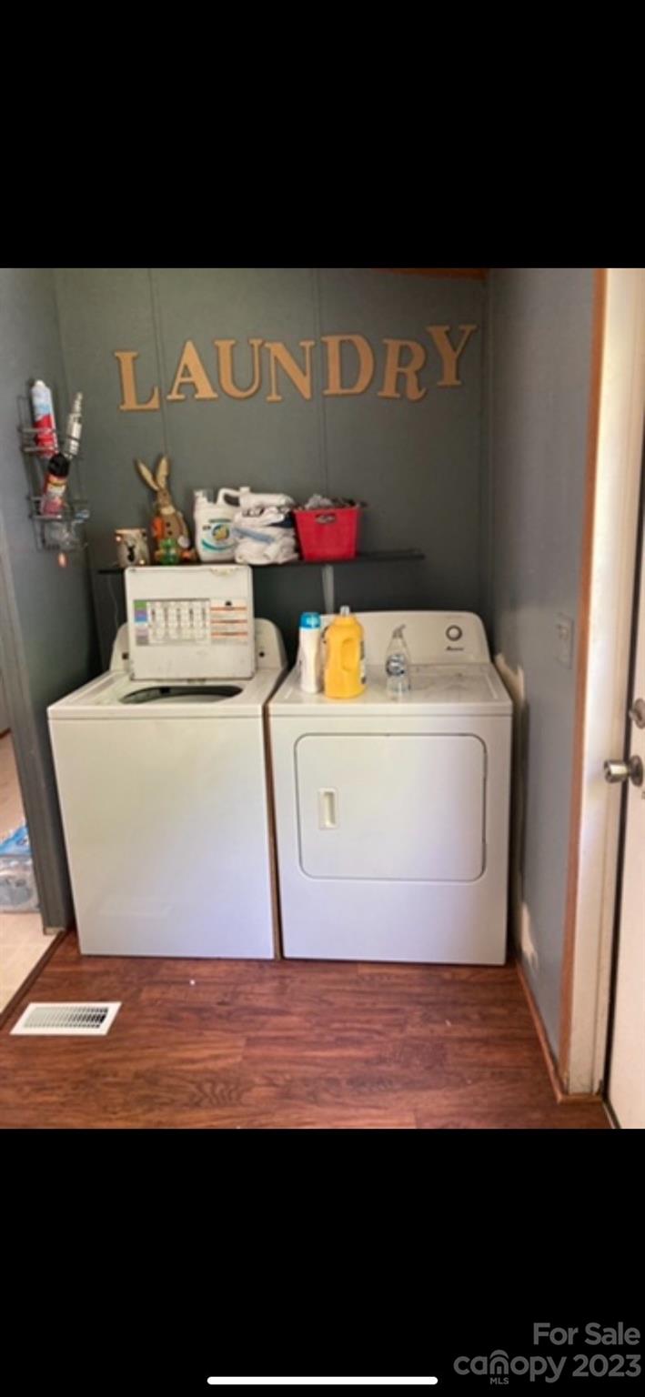 5445 Matthews Pond Road