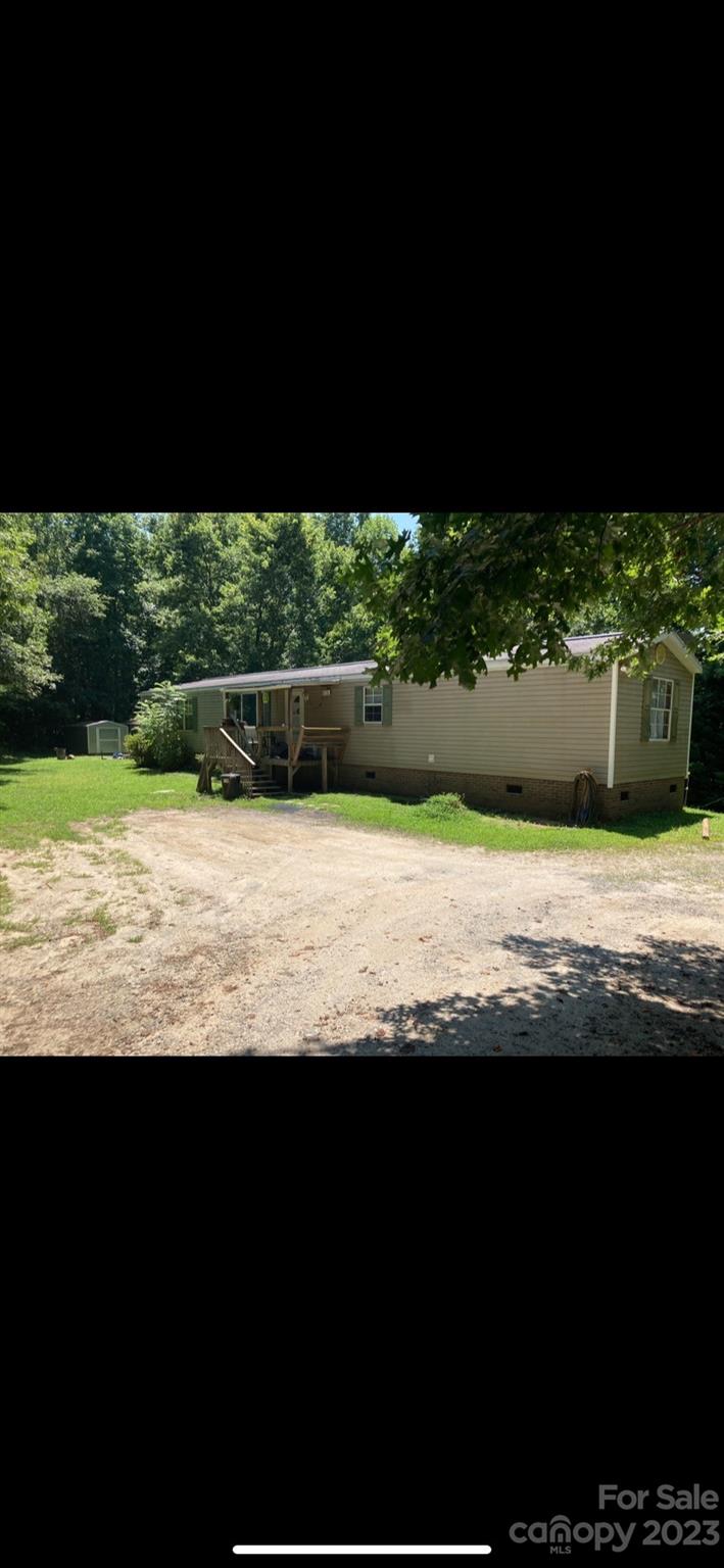 5445 Matthews Pond Road