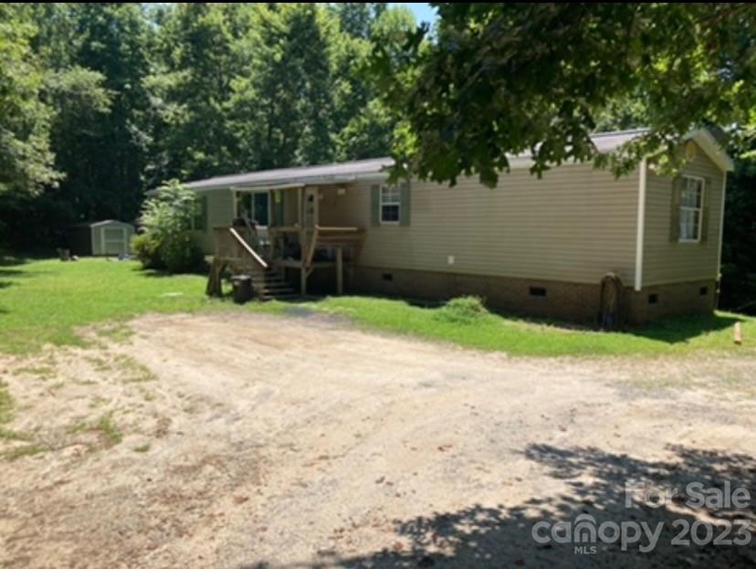 5445 Matthews Pond Road