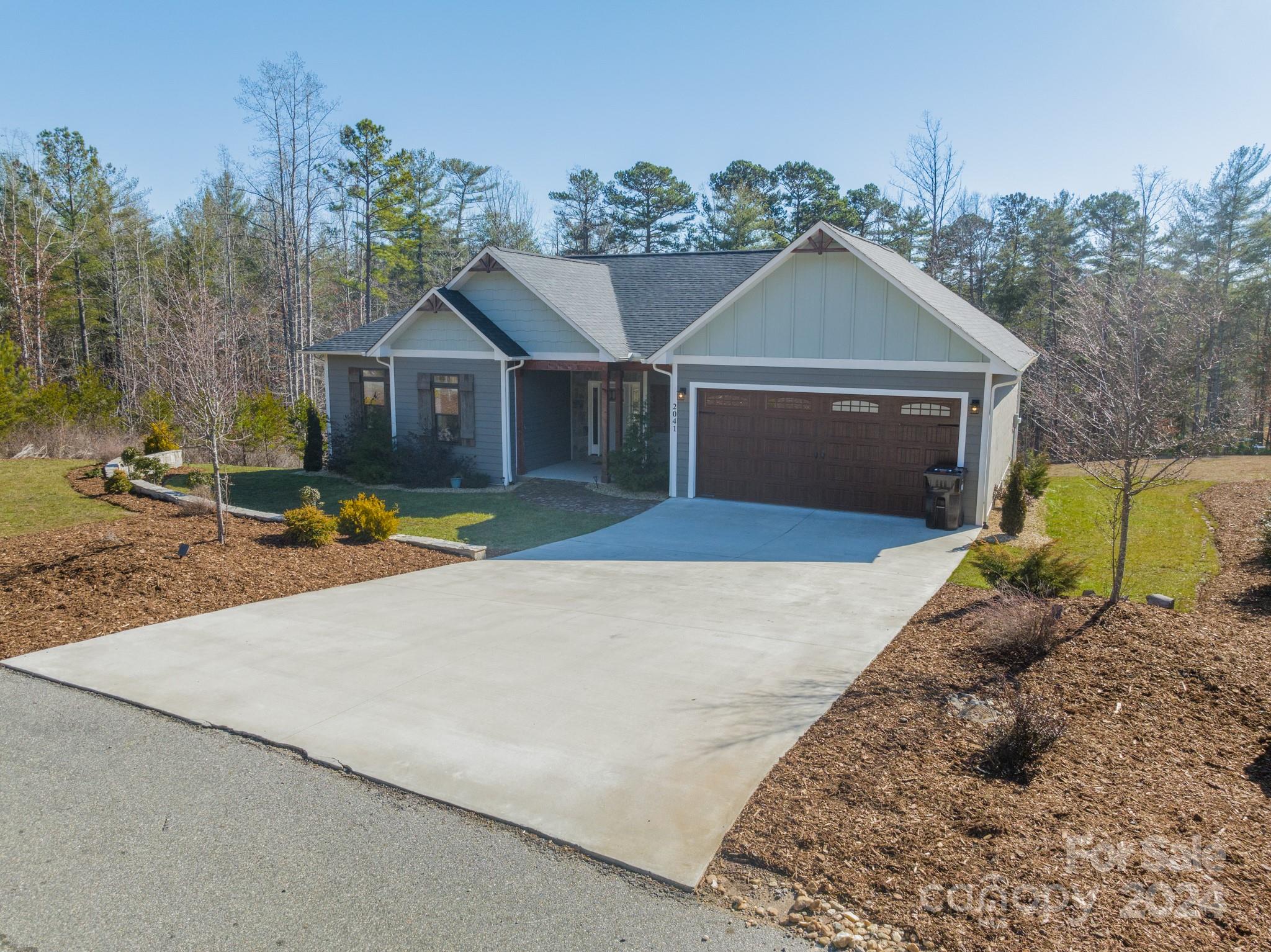 2041 Blue Water Drive W