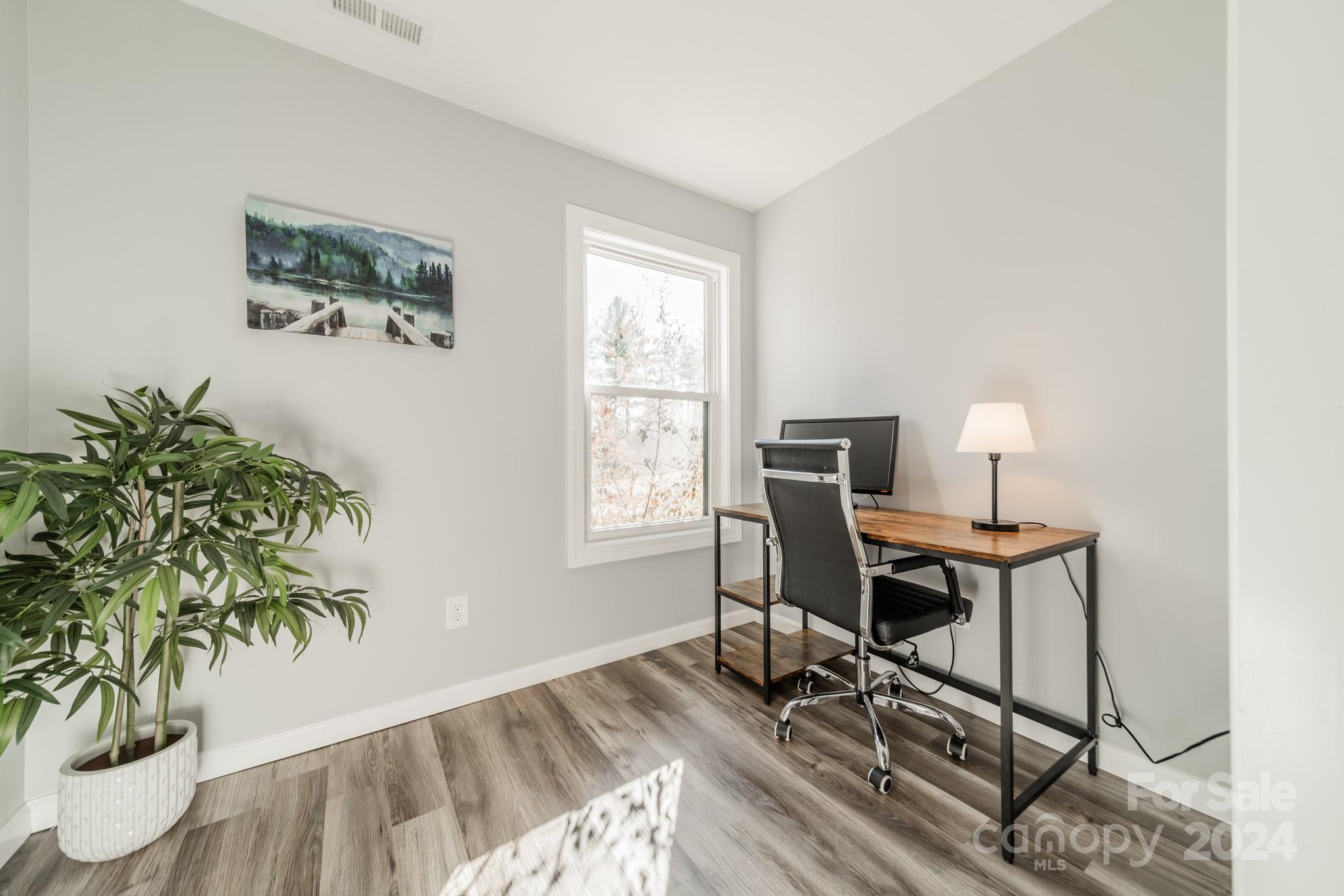 2041 Blue Water Drive W