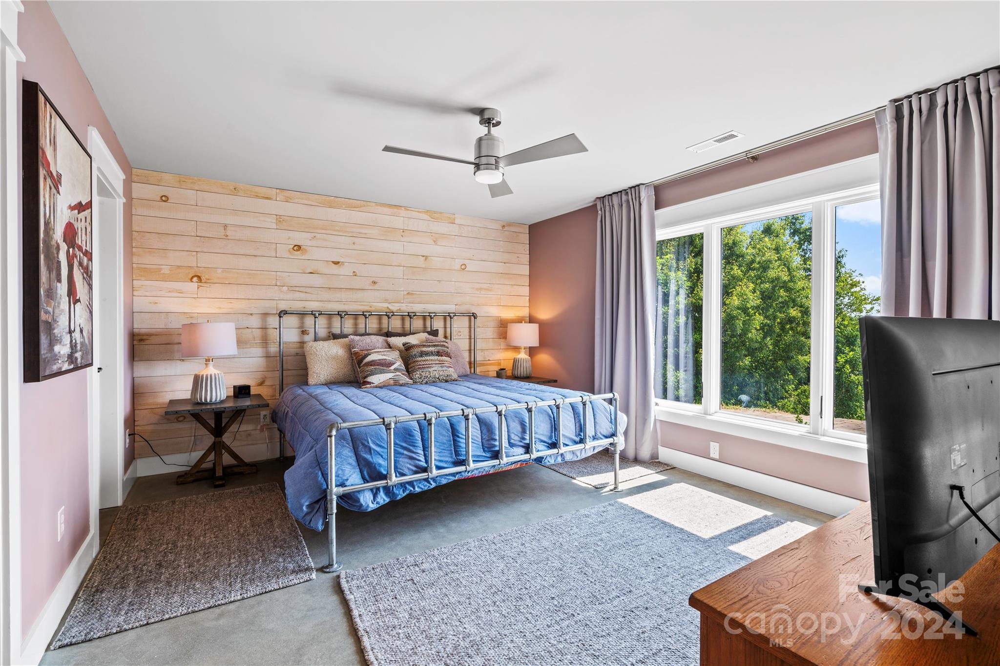 452 Lake Crest Drive Unit: 3