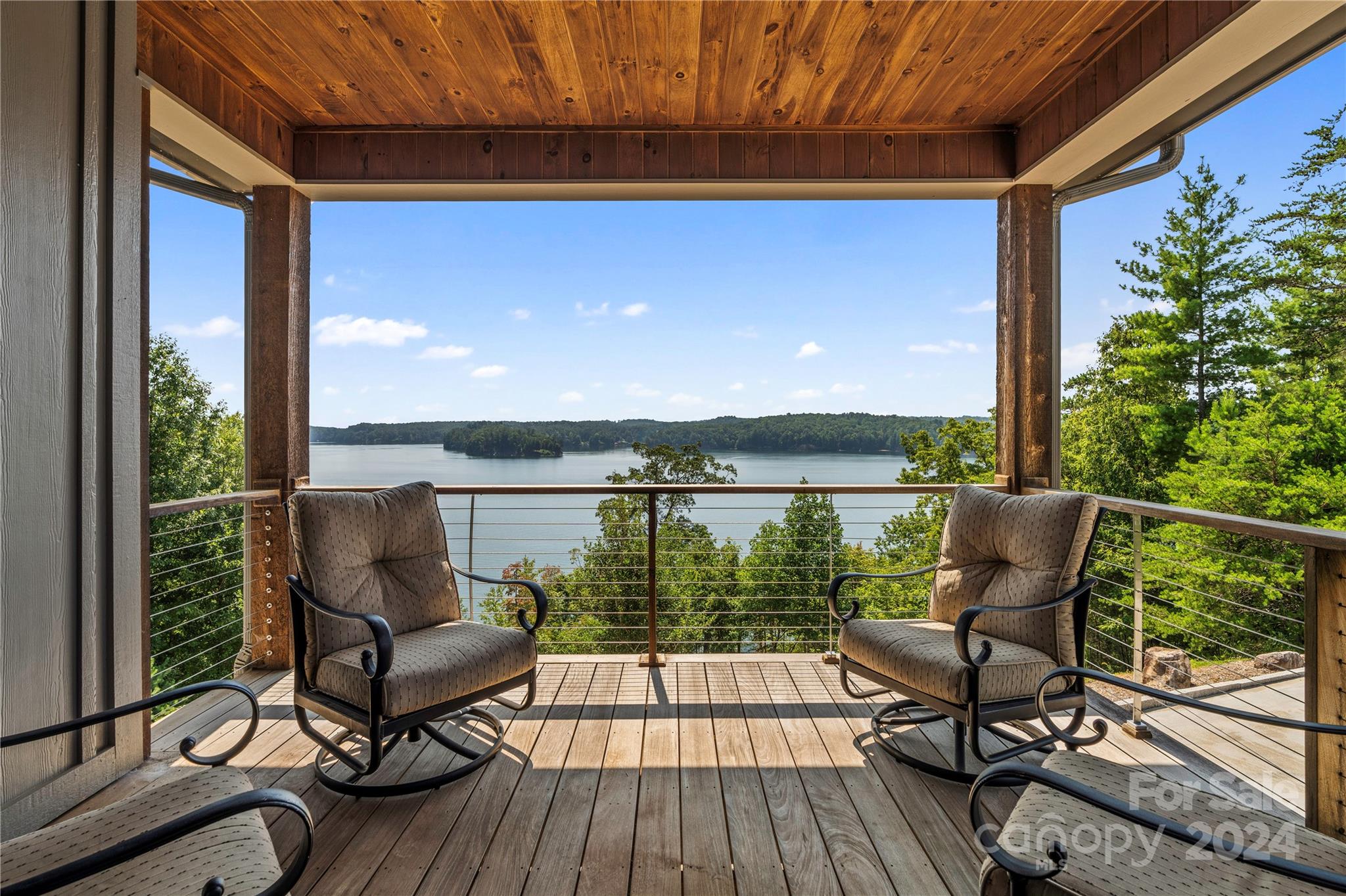 452 Lake Crest Drive Unit: 3