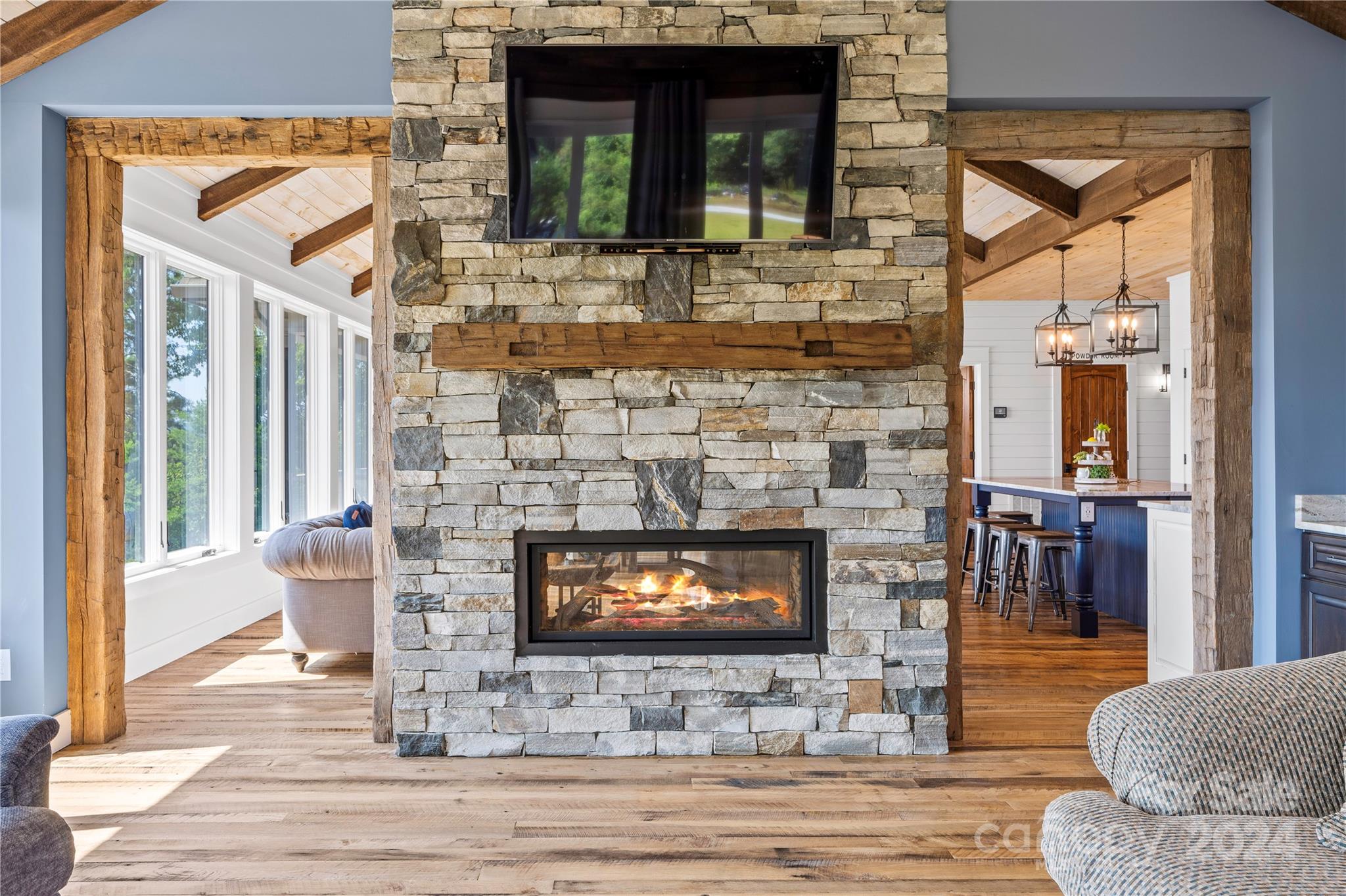 452 Lake Crest Drive Unit: 3