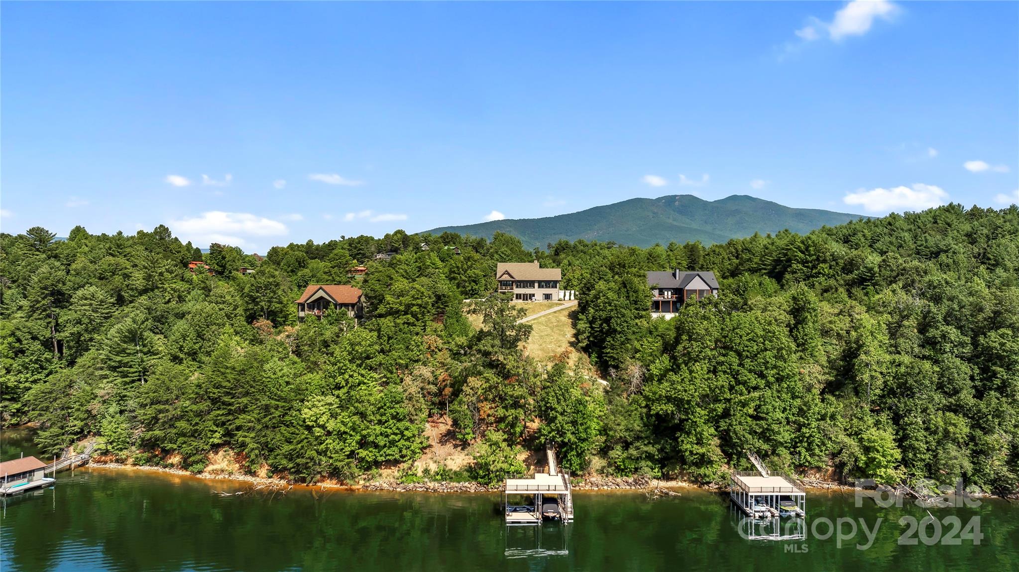 452 Lake Crest Drive Unit: 3