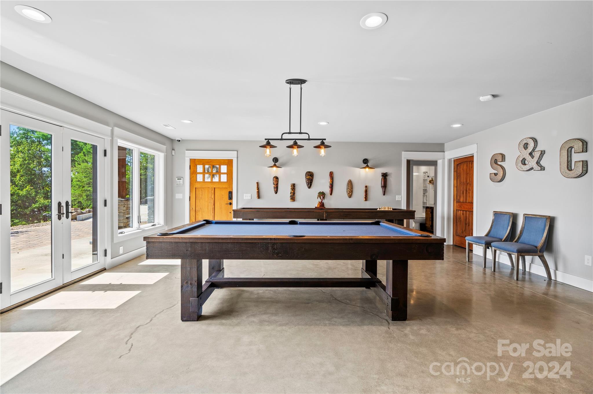 452 Lake Crest Drive Unit: 3