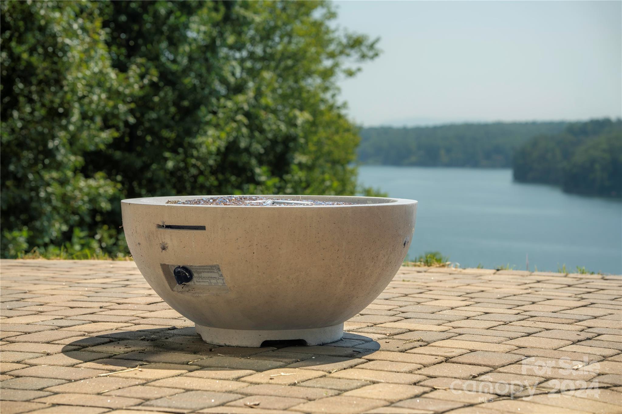 452 Lake Crest Drive Unit: 3