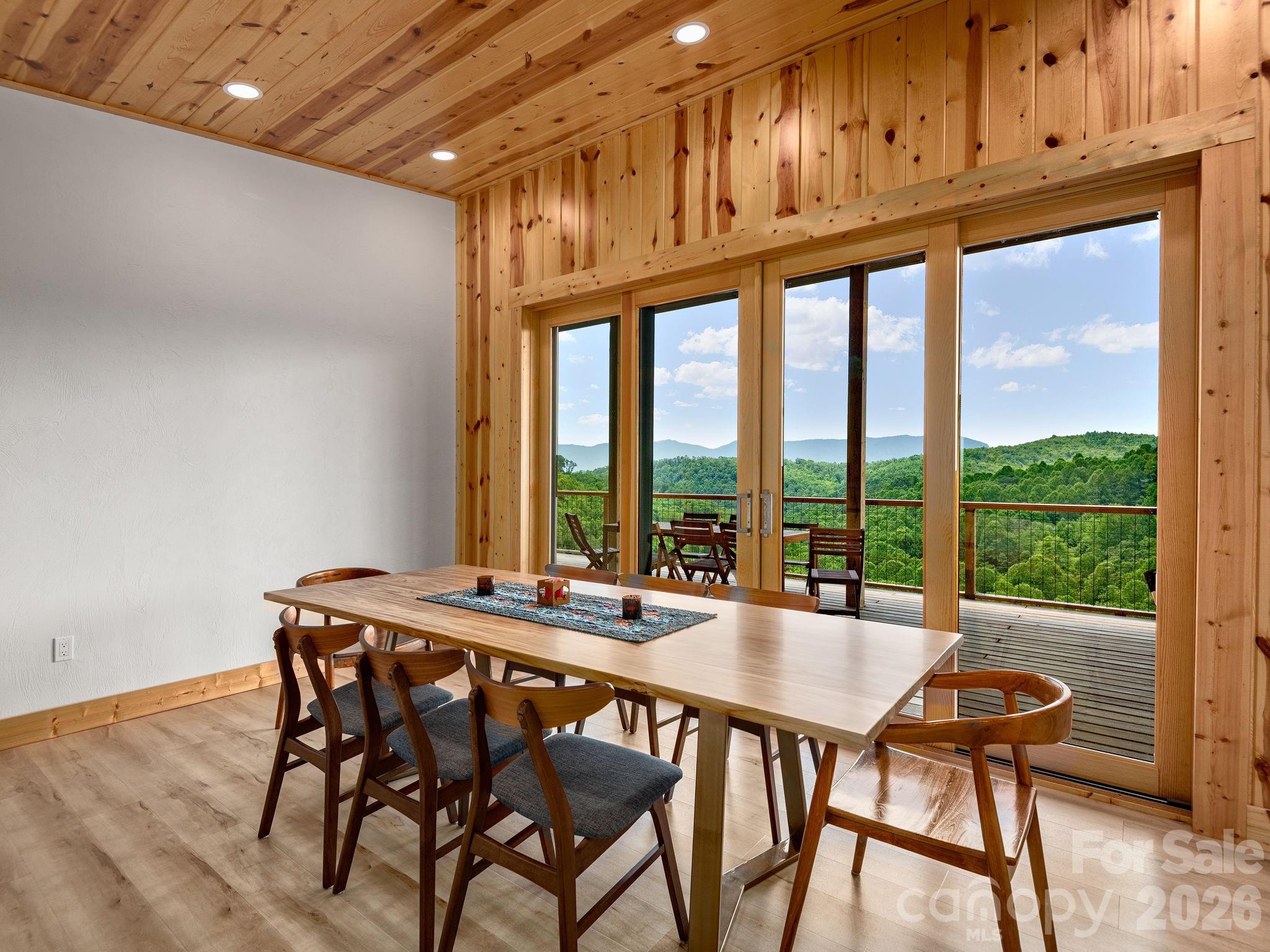511 Emerald Mine Road