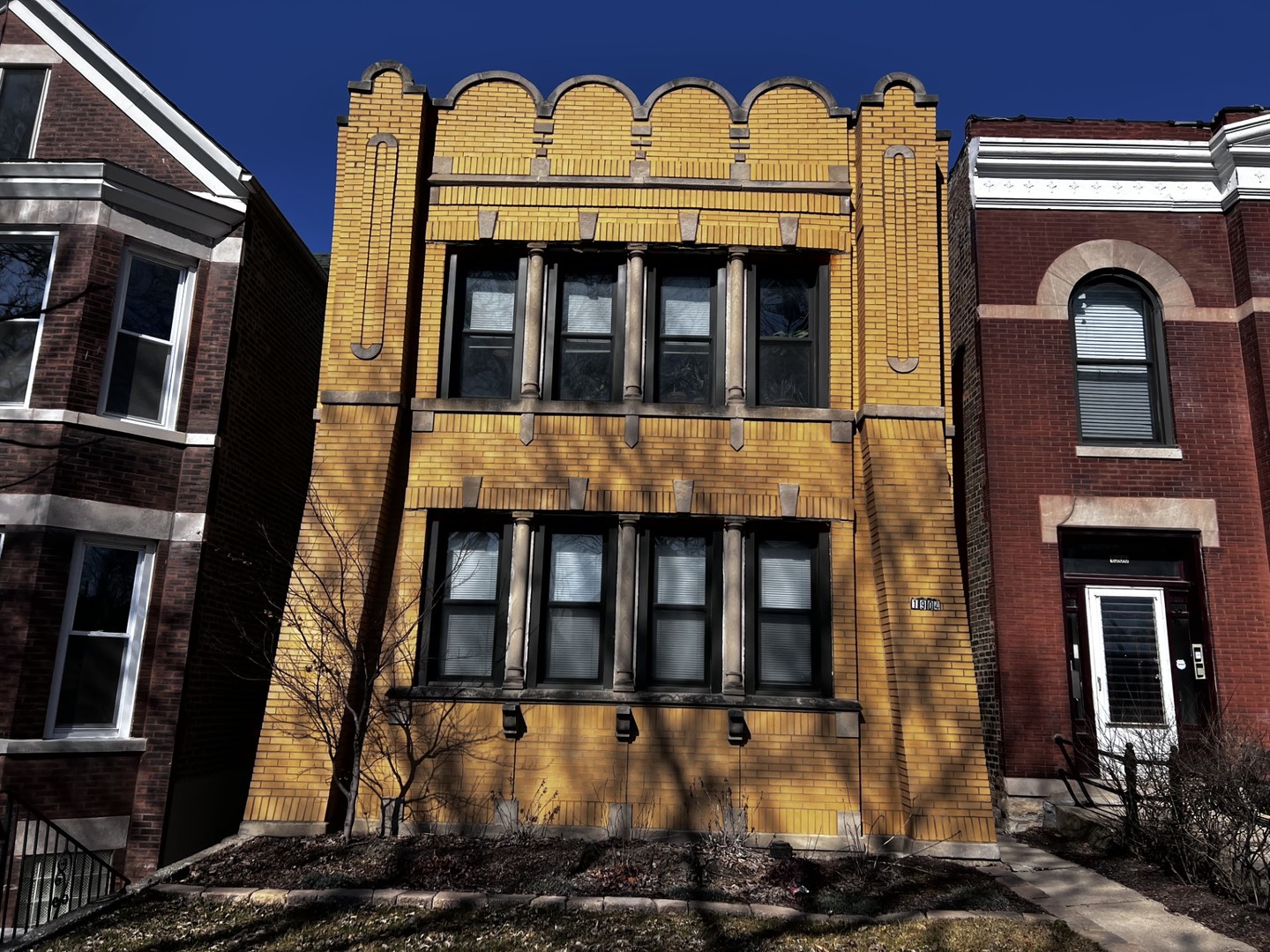 1904 W 34th Place Unit: 2