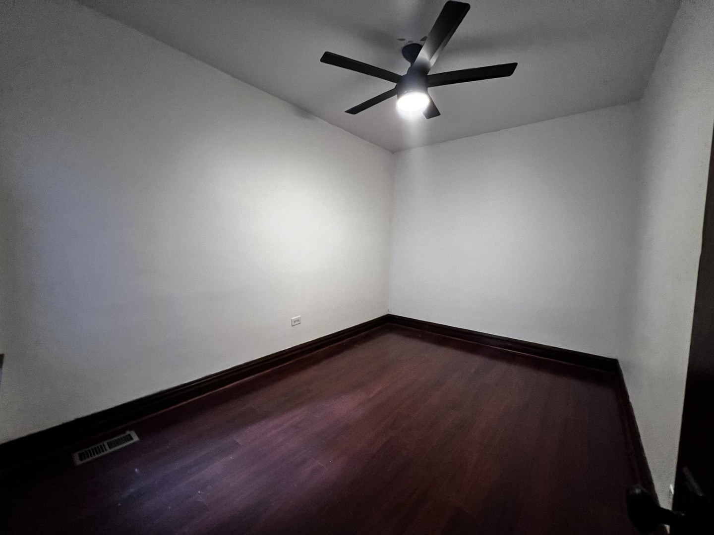 1904 W 34th Place Unit: 2