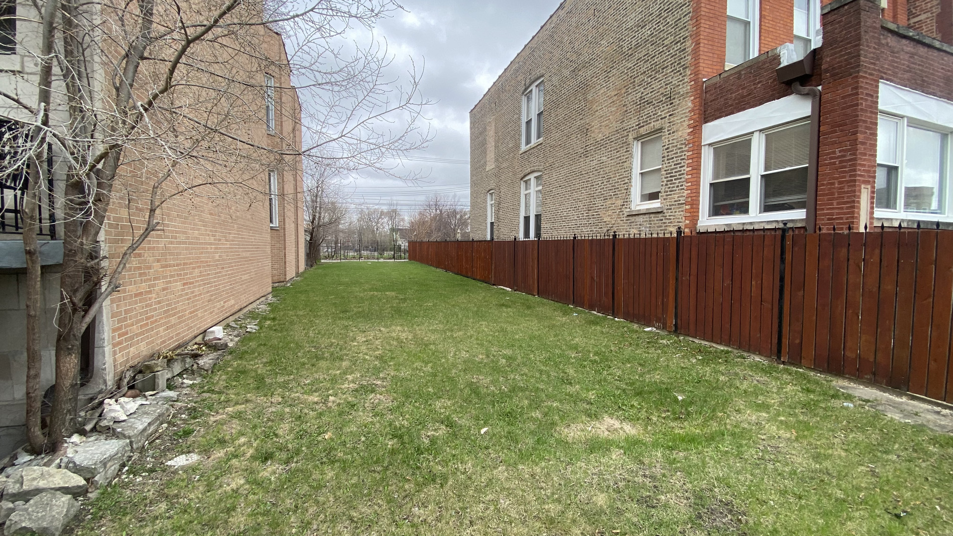 3031 W Warren Boulevard
