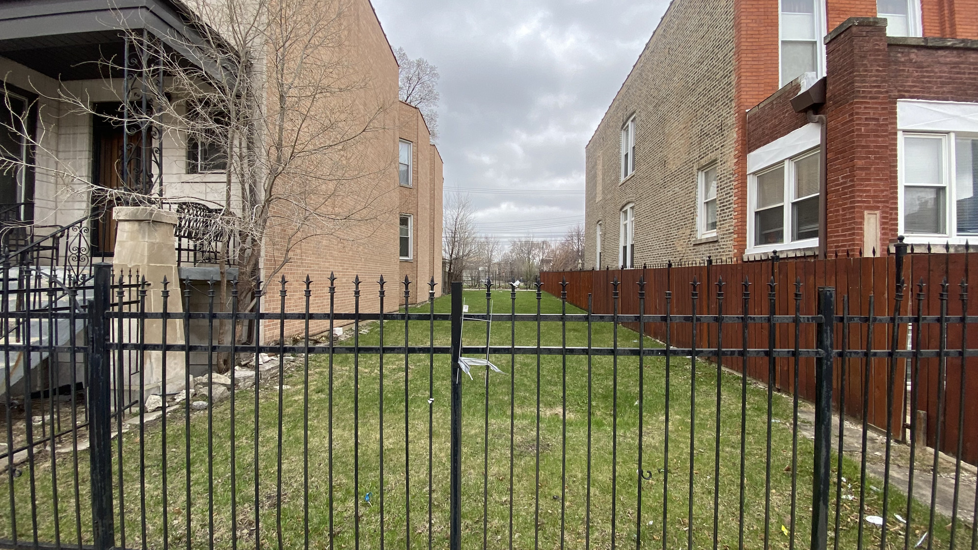 3031 W Warren Boulevard