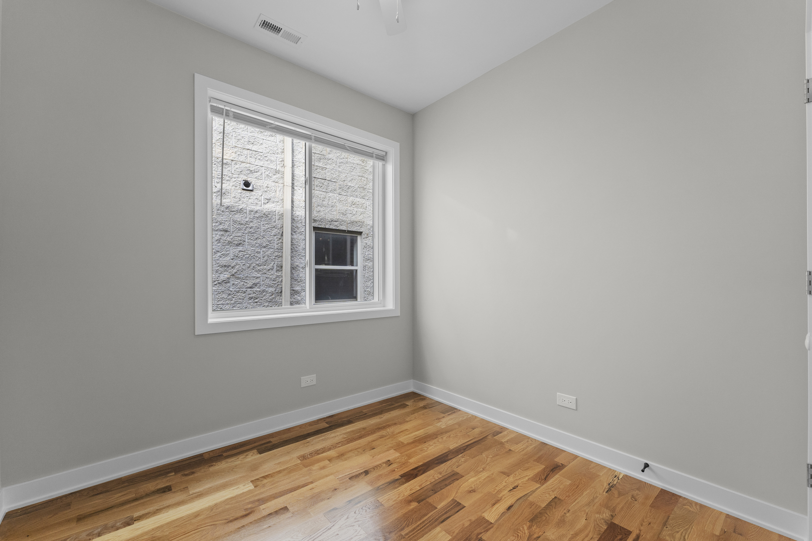 3029 W Washington Boulevard