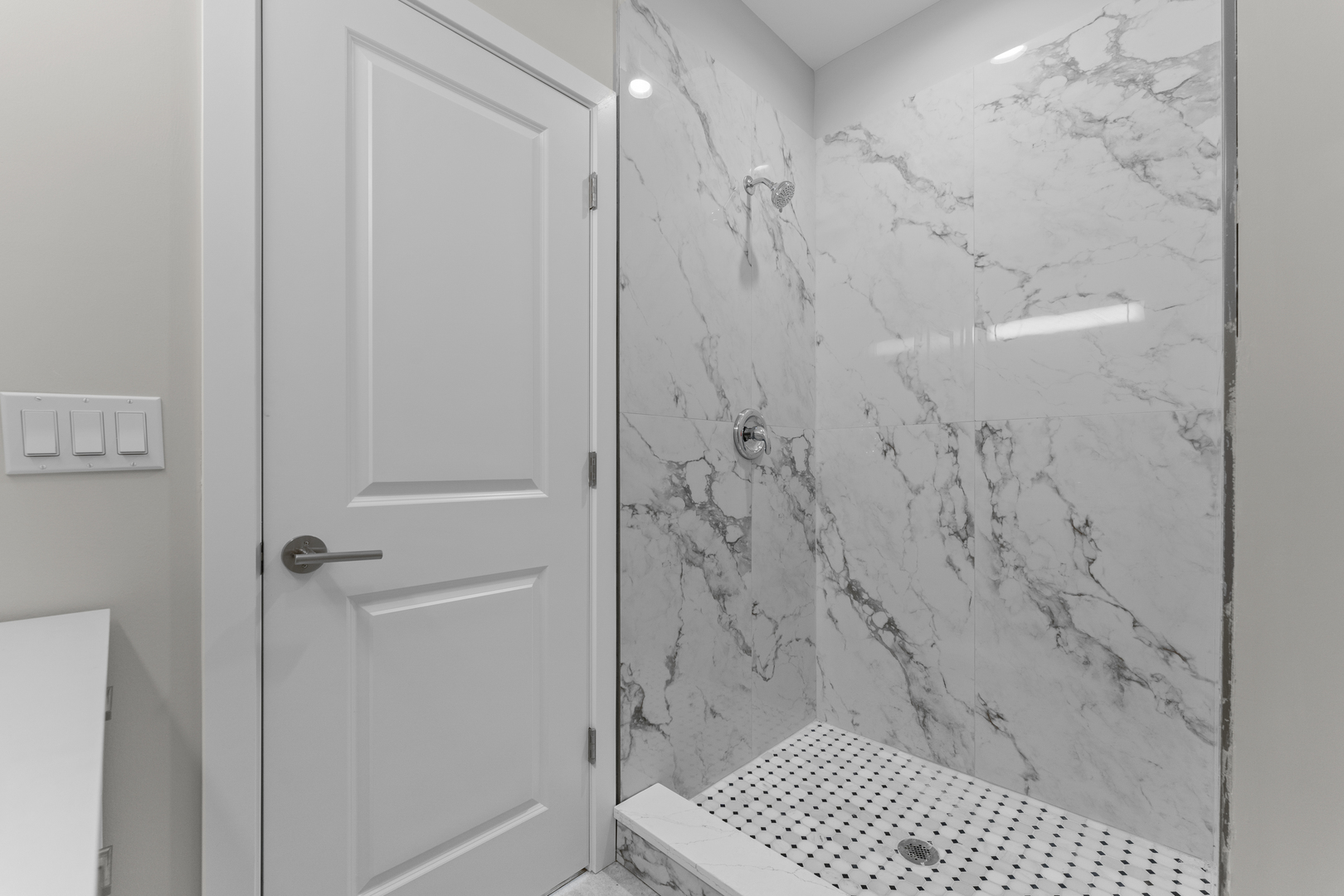 3029 W Washington Boulevard