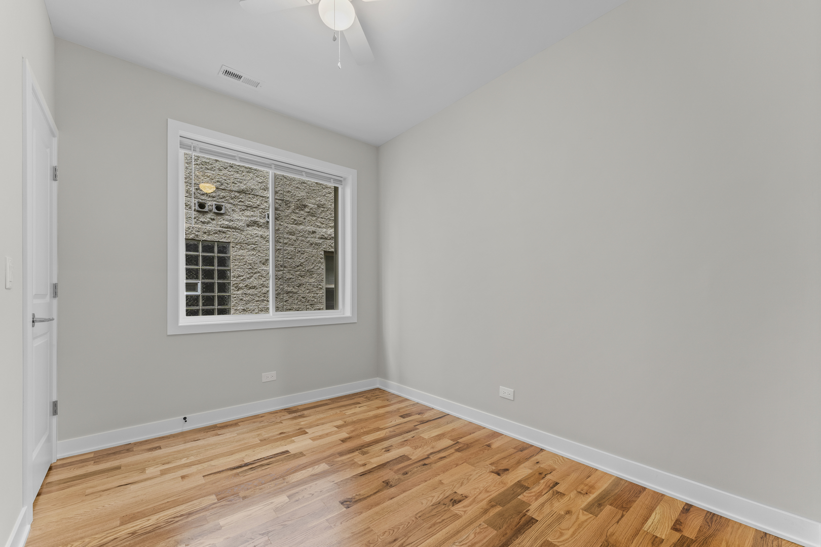 3029 W Washington Boulevard