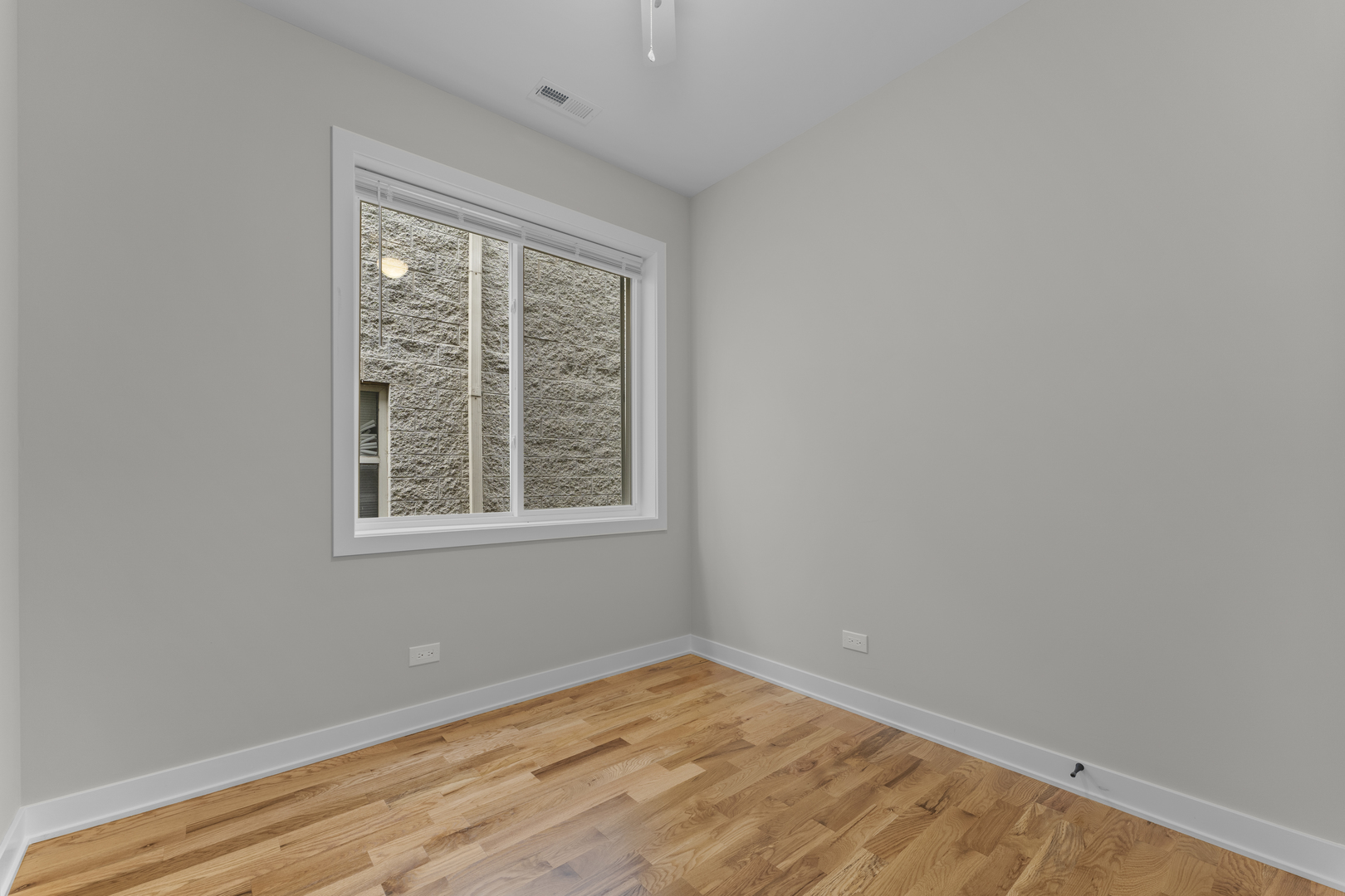 3029 W Washington Boulevard