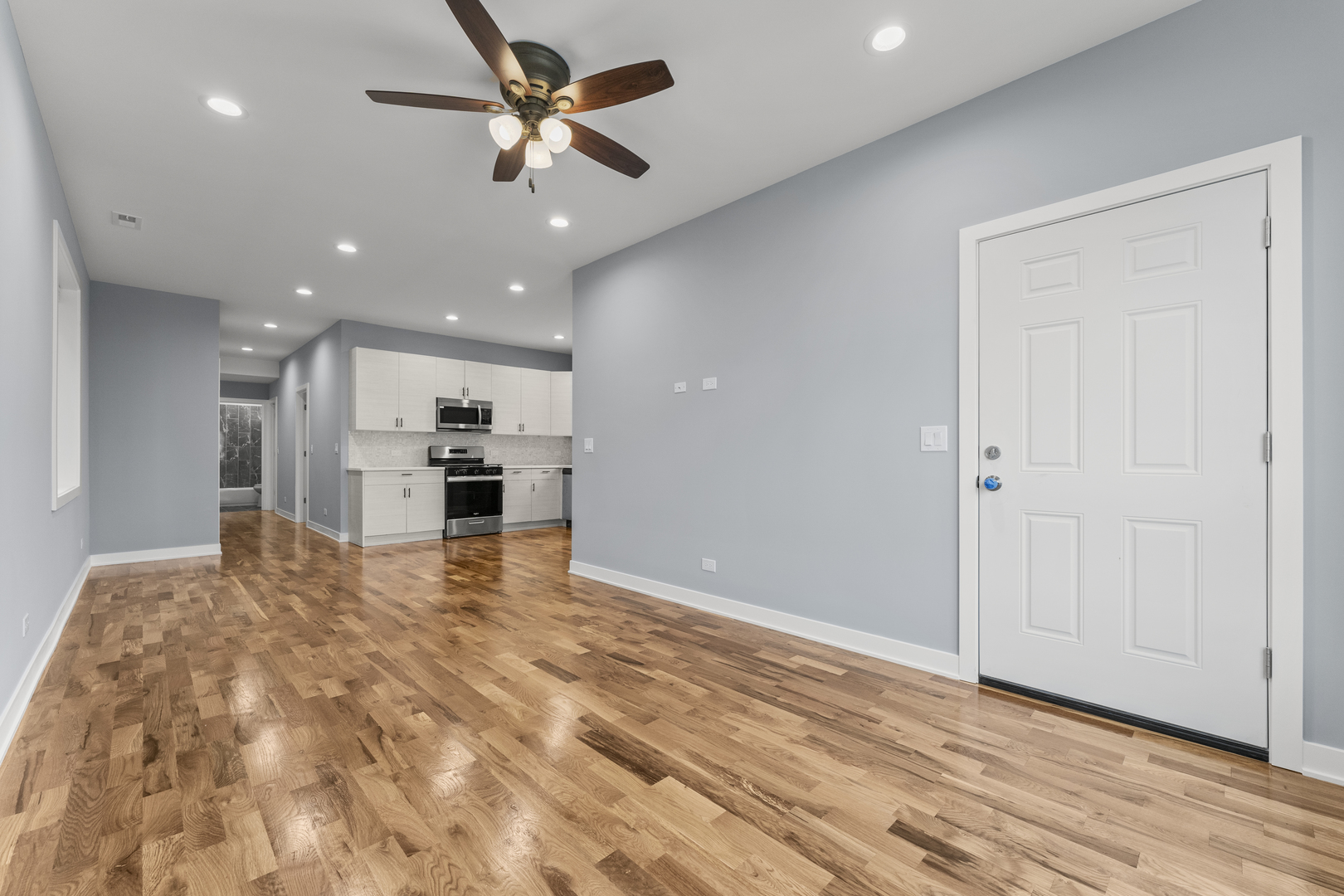 3029 W Washington Boulevard