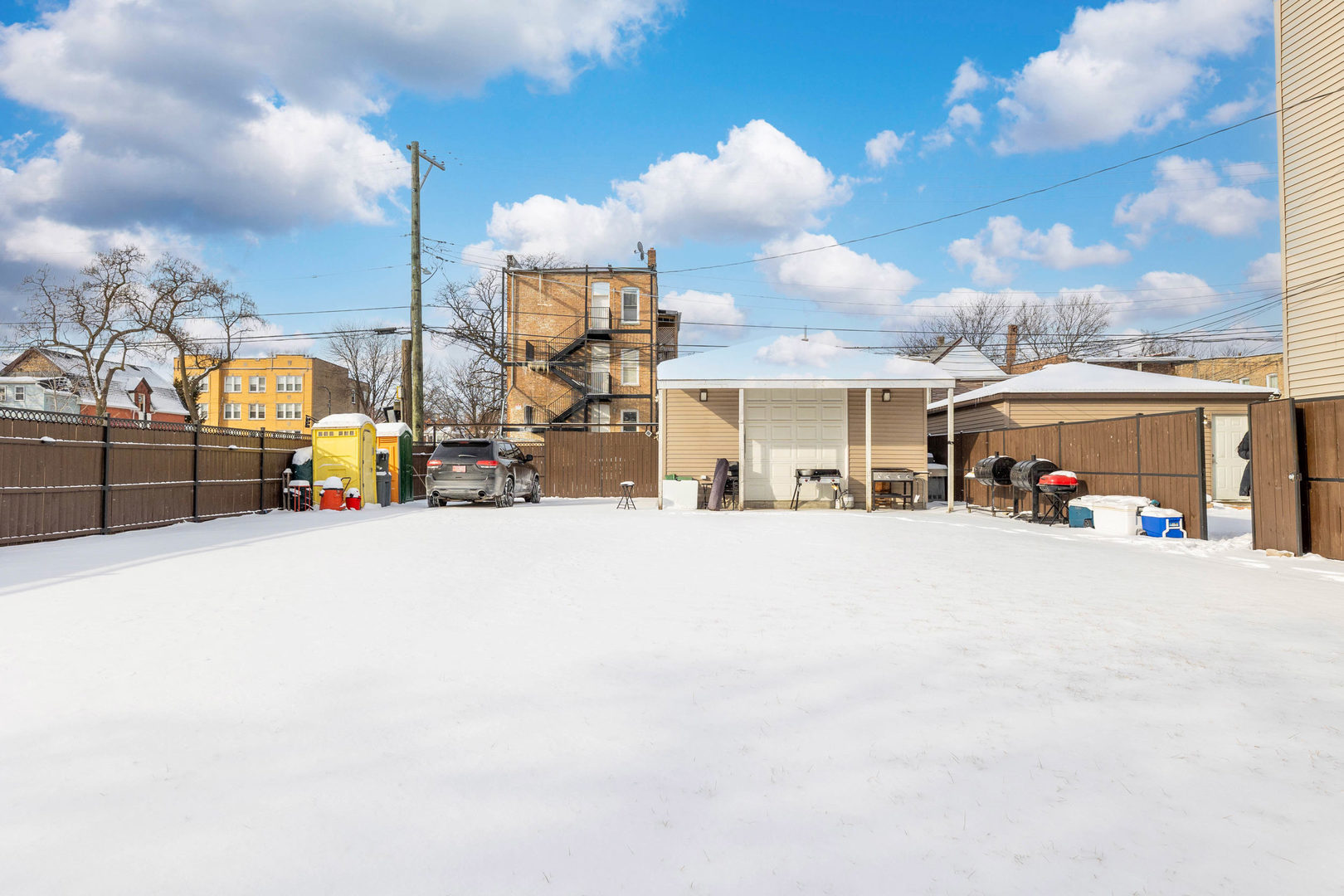 206 N Leamington Avenue