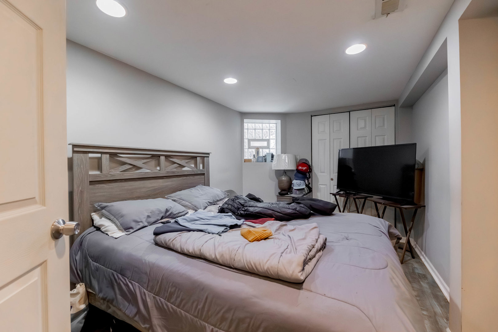 206 N Leamington Avenue