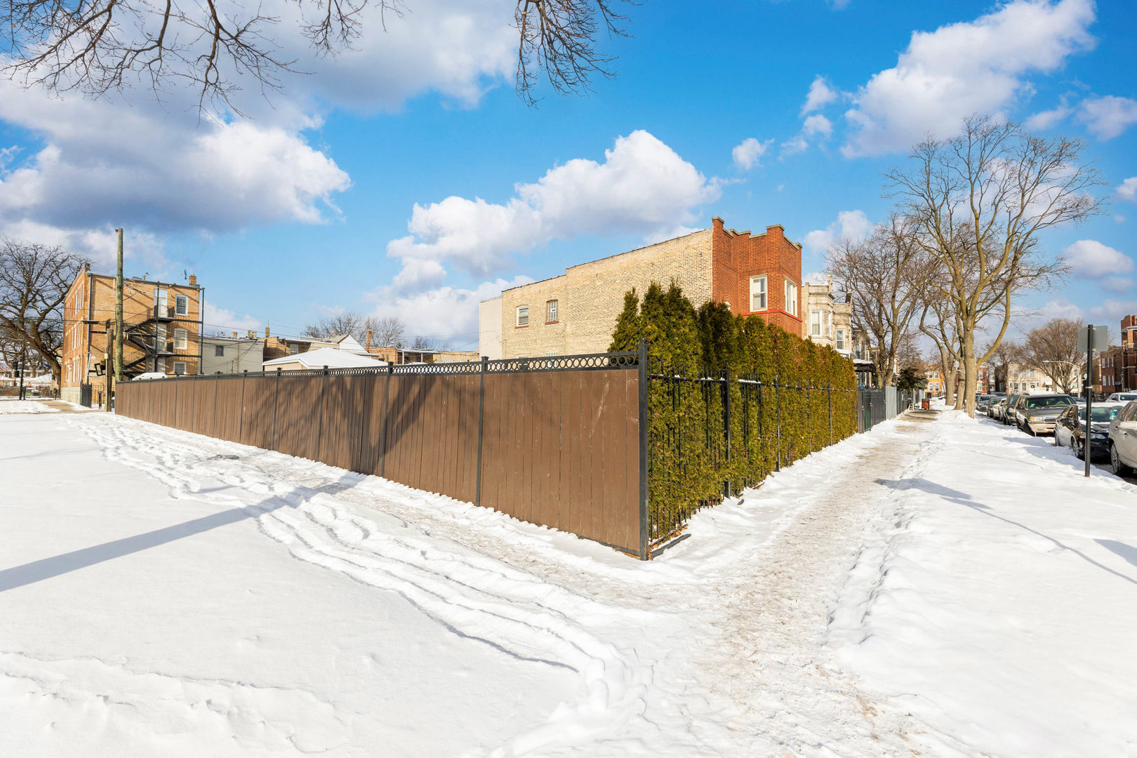 206 N Leamington Avenue