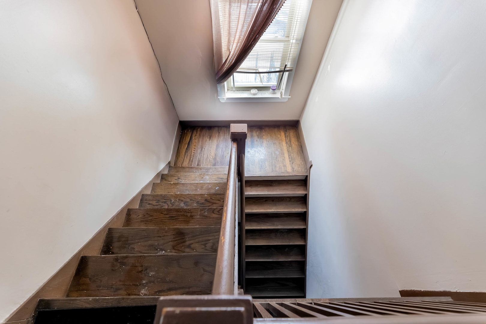 206 N Leamington Avenue