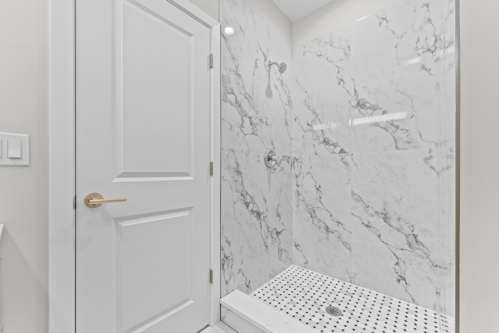 3029 W Washington Boulevard