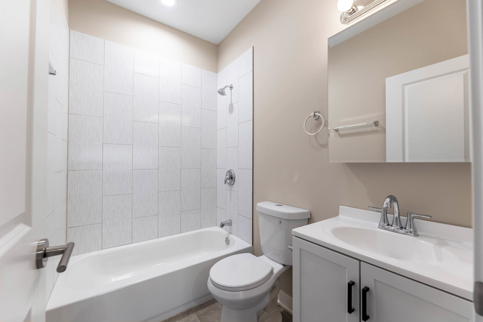 2821 W Jackson Avenue