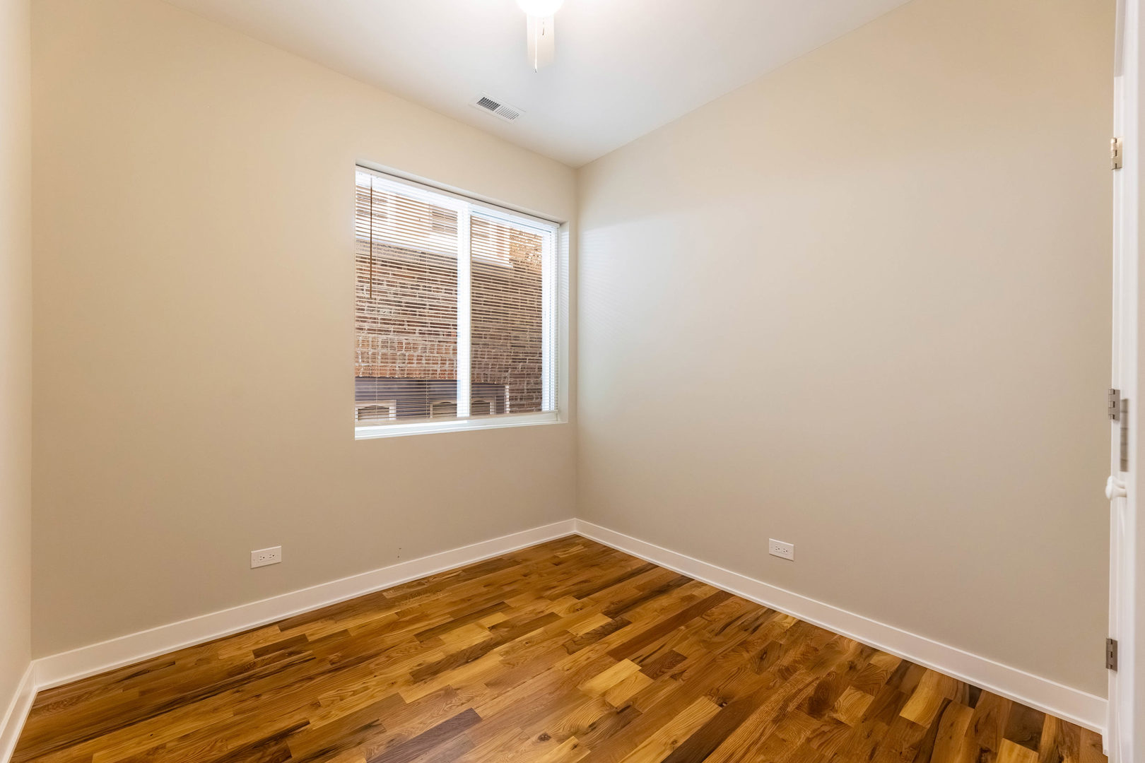 2821 W Jackson Avenue