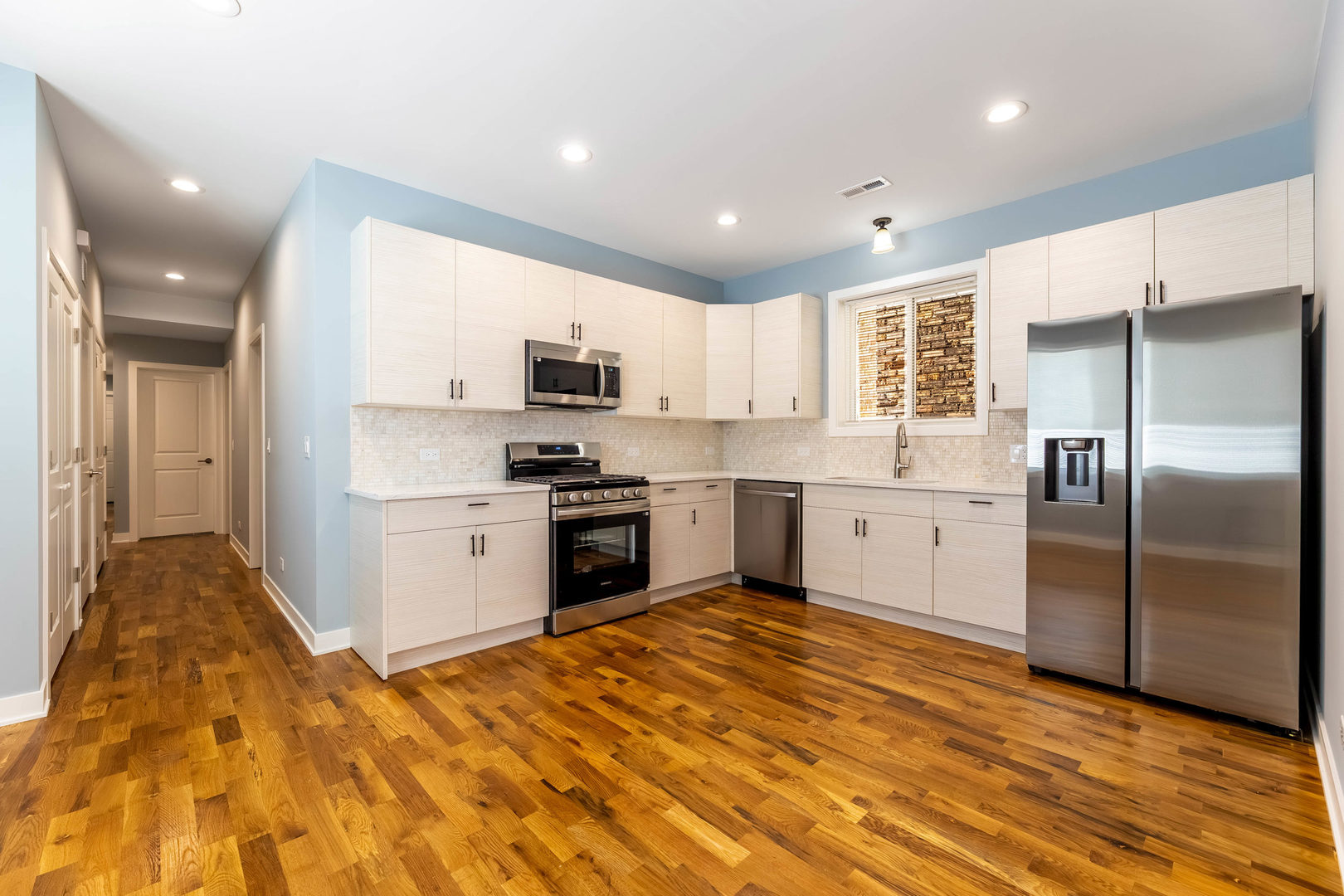 2821 W Jackson Avenue