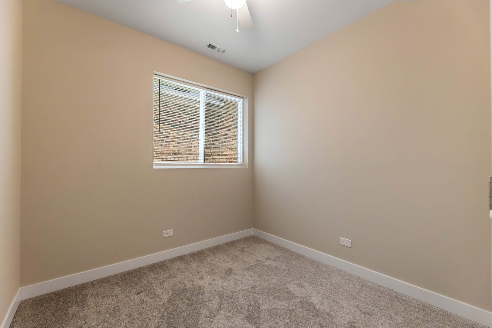 2745 W Monroe Street