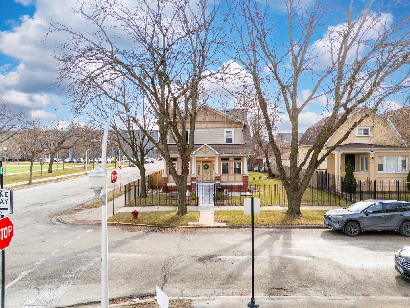 7601 S Bennett Avenue