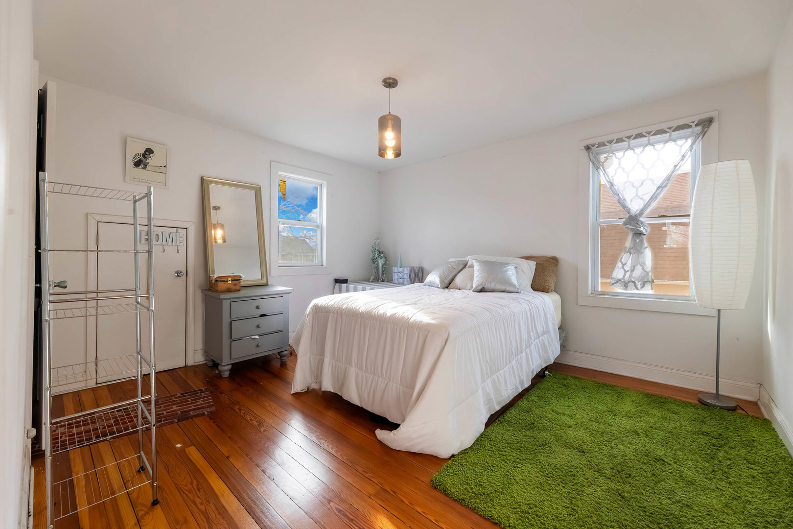 7601 S Bennett Avenue