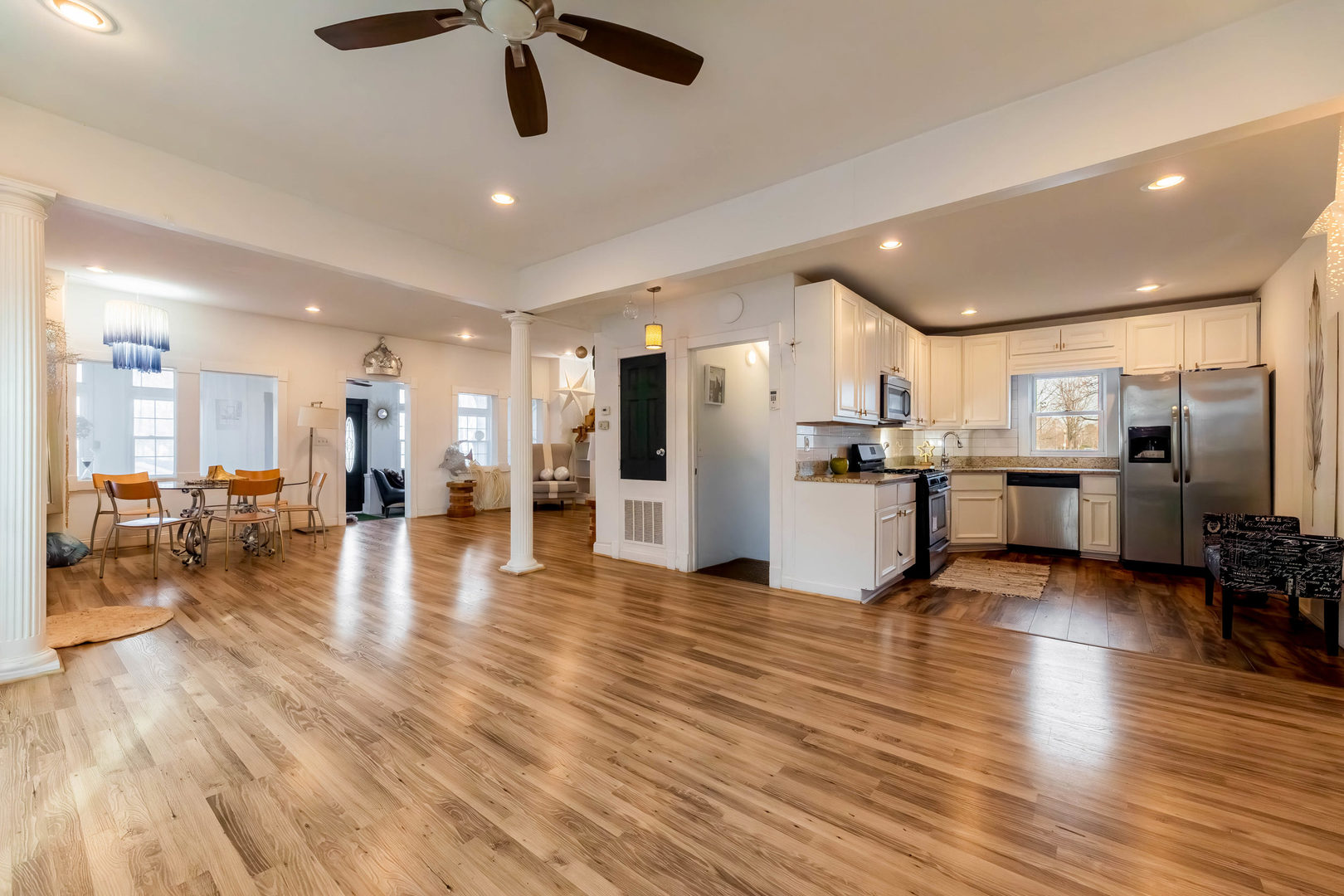 7601 S Bennett Avenue