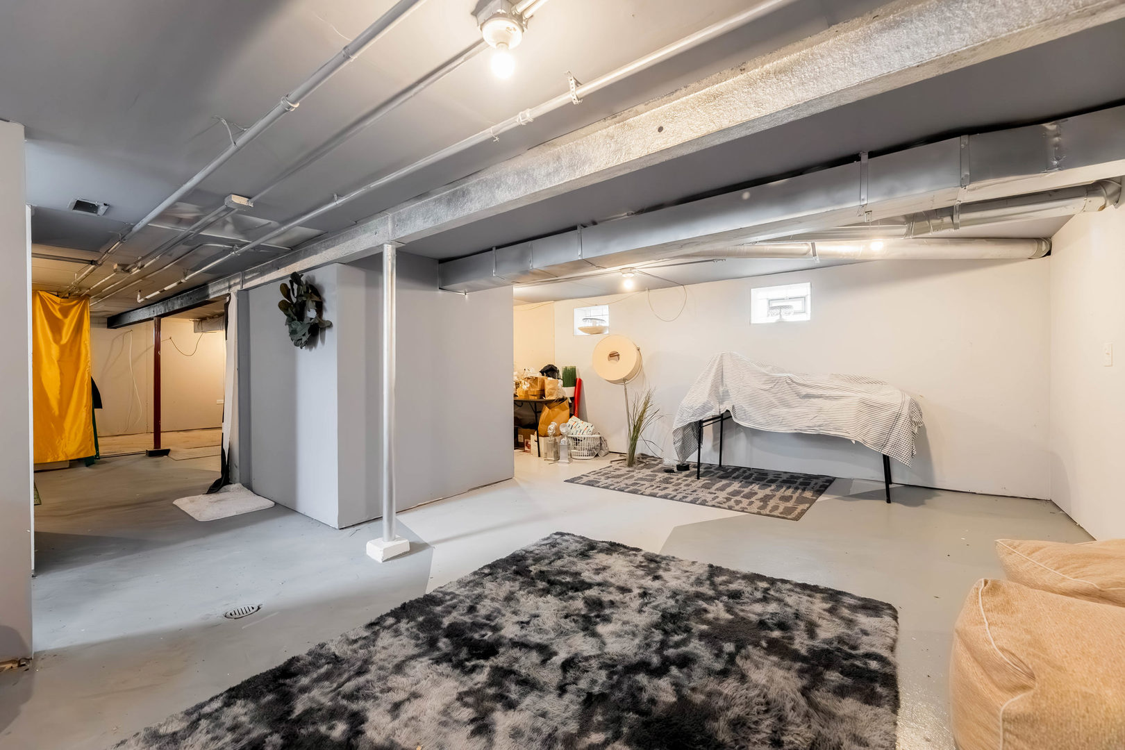 7601 S Bennett Avenue